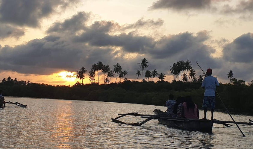 hotel-diani-beach-kongo-river